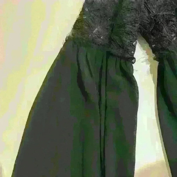 NWT Black Free People color-black Magdalene Crochet Tunic Top
Color: Black Siz… - Picture 6 of 11